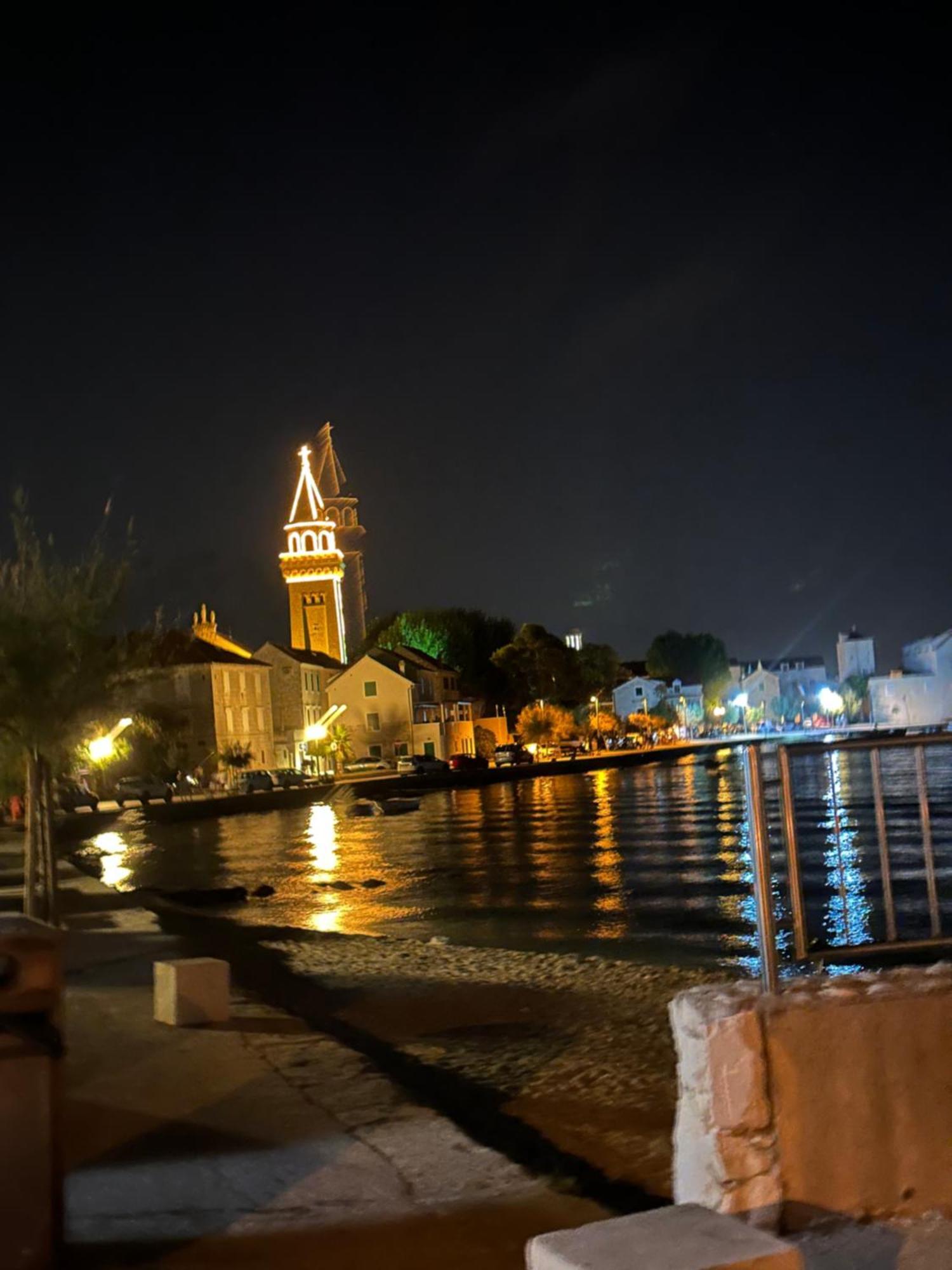 Zimmer Room Trogir Kastela Split ภายนอก รูปภาพ